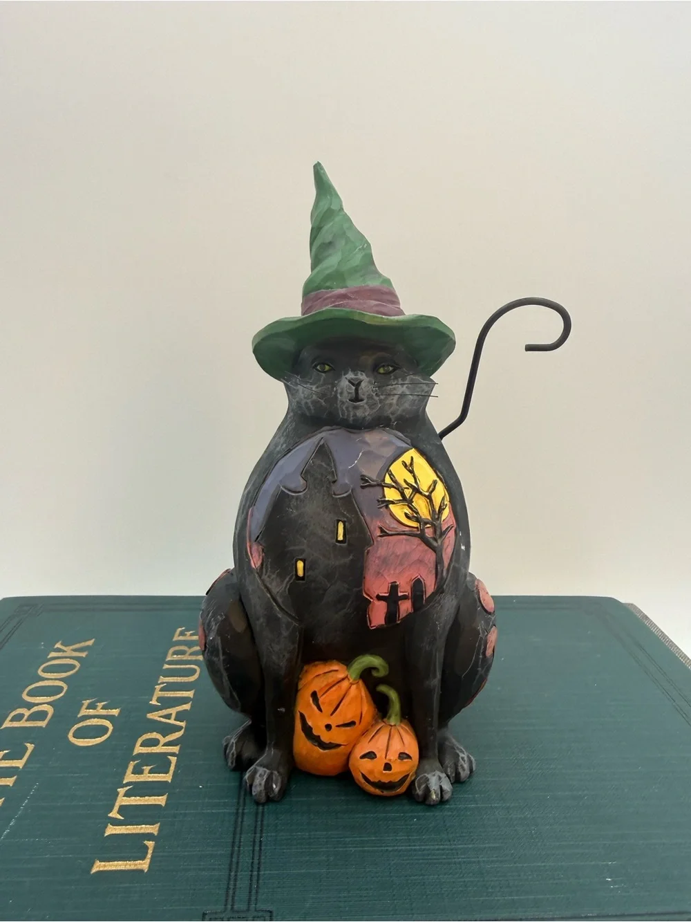 2020 JIM SHORE Heartwood Creek "Midnight Marvel" 5" Halloween Figure - Picture 1 of 11